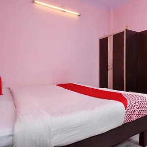 oyo-rooms-124-near-roadways.hotels-varanasi.com/