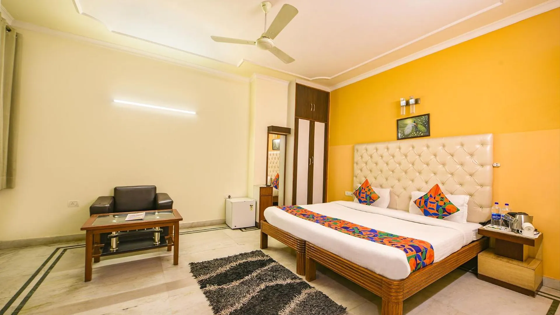 ***  Hotel Gracious Gurgaon Indien
