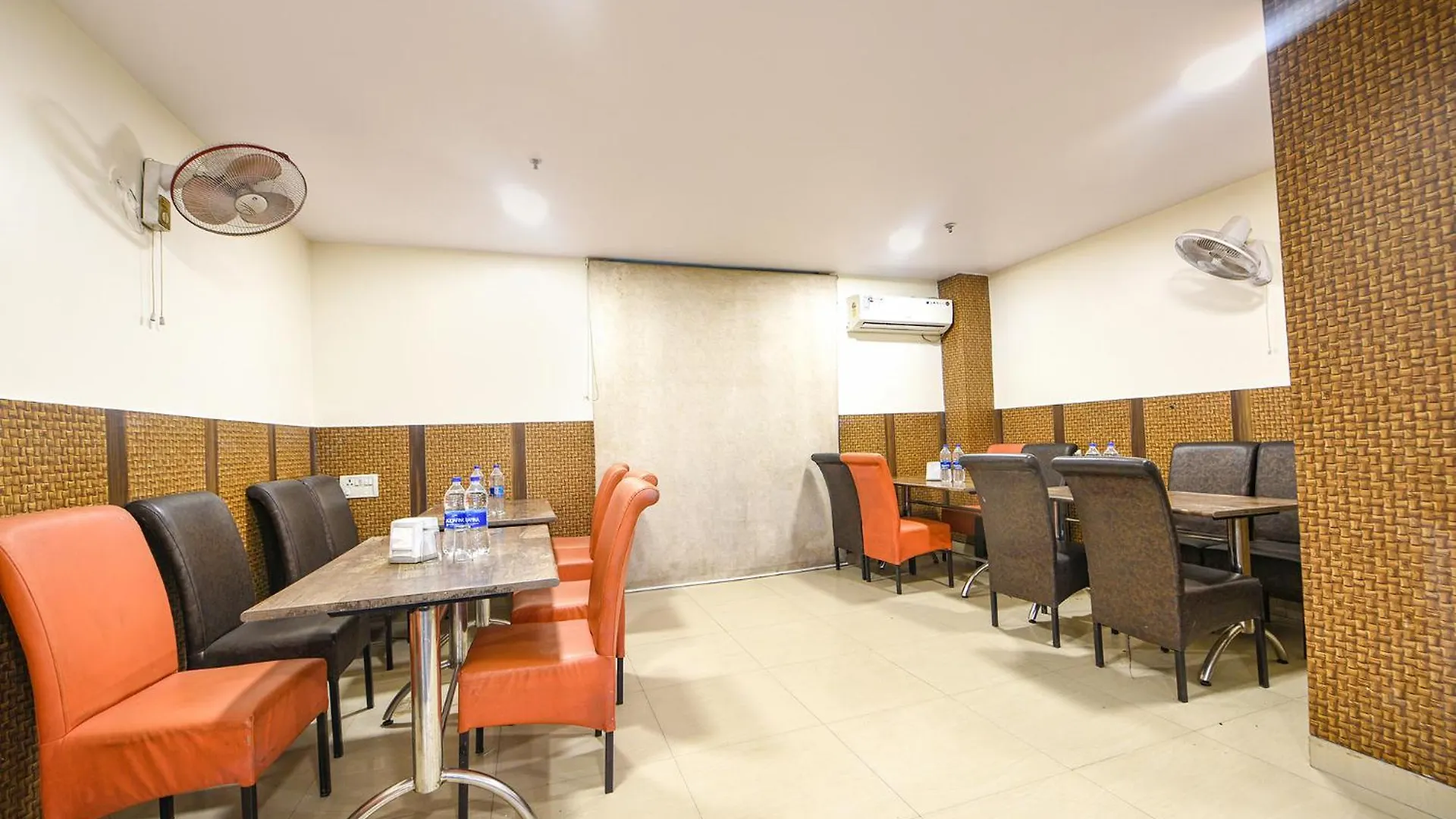 Hotel Gracious Gurgaon